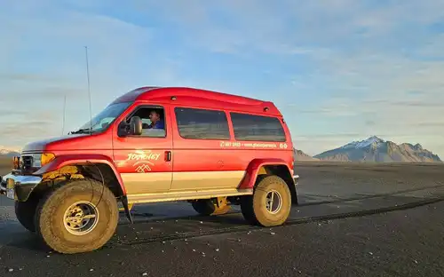 Black Sand Beach: Super Jeep Tour, Höfn, Iceland, Reykjavik Tickets.