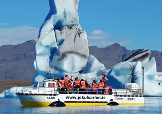 Jökulsárlón Glacier Lagoon: Roundtrip from Reykjavik, Reykjavík, Iceland, Reykjavik Tickets.