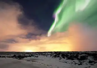 Aurora boreal: Excursão de ônibus para grupos pequenos de 3 horas + traslado, Reykjavík, Islândia, Reykjavik Tickets.