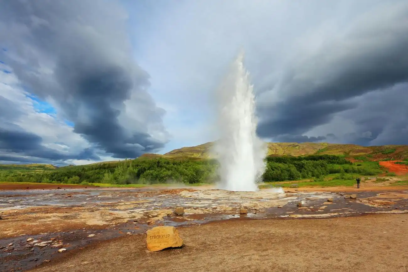 Golden Circle: Bus Tour + Audio Guide, Reykjavík, Iceland, Reykjavik Tickets.